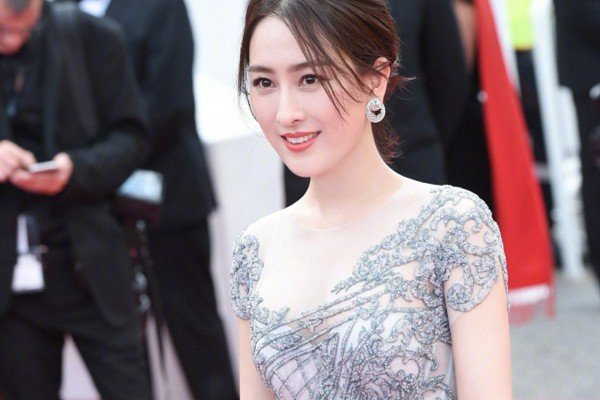 在李小璐的“做头发”事件之前，为何马苏的真面目一直没有败露？