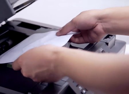 爱普森L485打印机错误代码000041怎么回事，只能开关机。