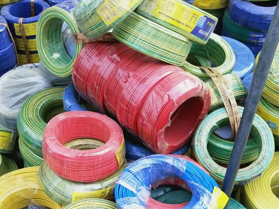 现在废旧电缆回收价格多少钱啊?