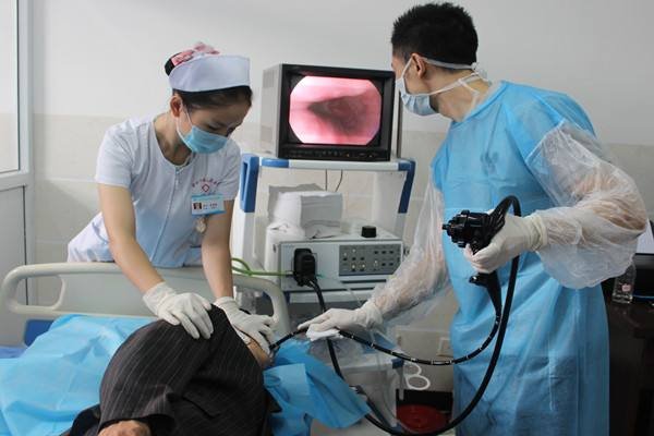 胃镜检查价格是多少？