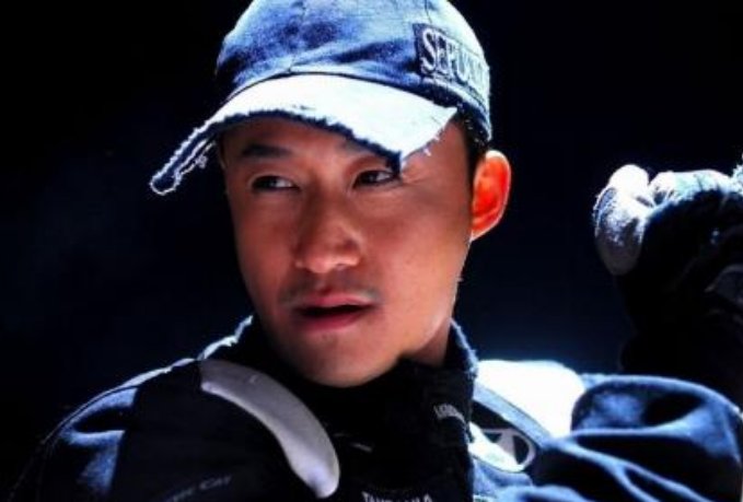 机器侠的结局是什么啊