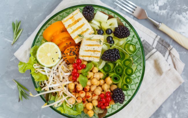 口腔溃疡老是反复发作怎么治啊，