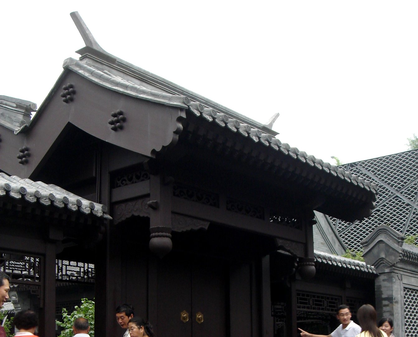 有一天的时间去北京玩,想看看鸟巢和水立方,请问怎么玩省钱实惠又好玩,