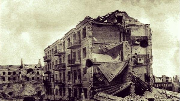 巴甫洛夫能守住大楼58天，是因为谁的支援才有了保障？