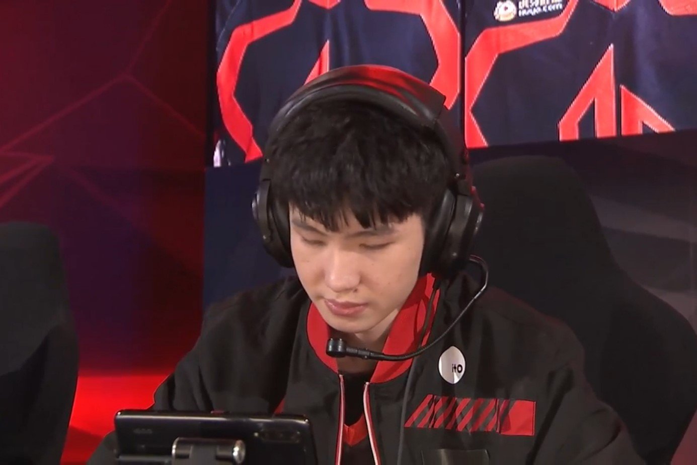 TS的暖阳和AG的一诺的关系特别好，这其中的原因是什么？