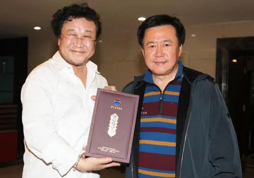 在相声界,你觉得尹博林处于什么地位?