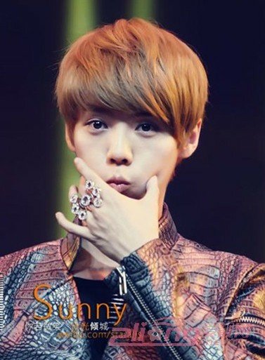 吴世勋的女朋友真的是吴燕娜吗??听说真的是啊。。上次百科有一次爆出来过、、