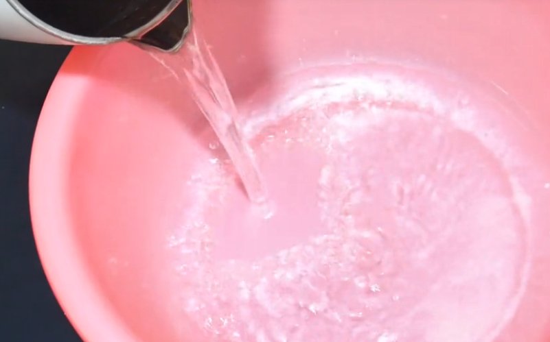 黑裤子一直掉色怎么办？