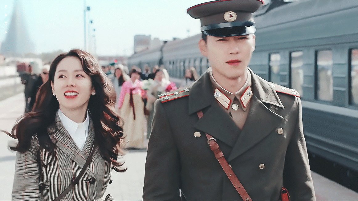 孙艺珍VS宋慧乔，二人在韩国地位有法比较吗