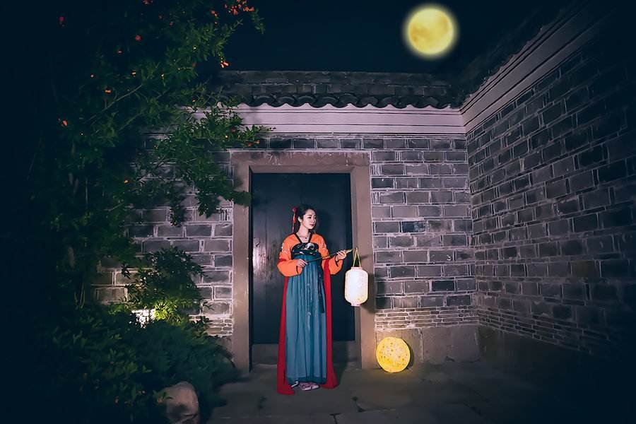 古诗中的“西楼”到底是指什么呢？