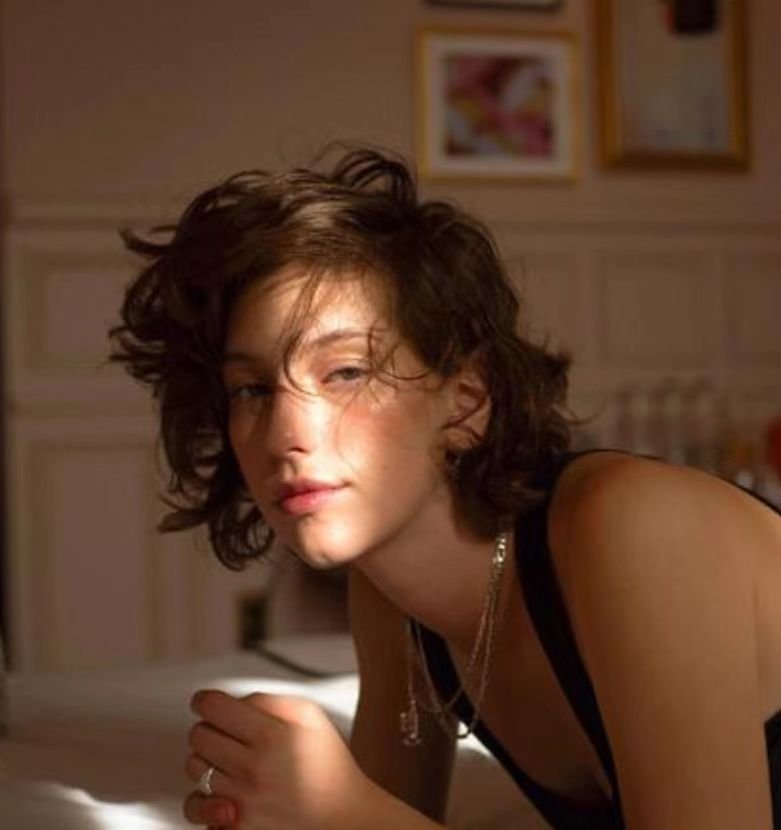 英文名女laurel寓意