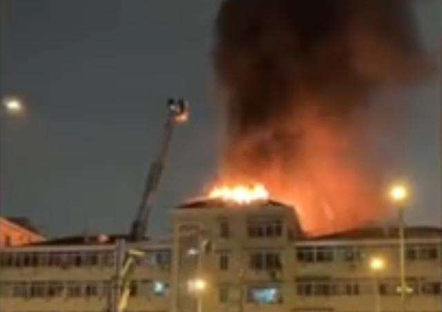 上海一化工材料公司发生火灾，此事故有无造成人员身亡