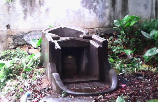 “坟茔”是什么意思？