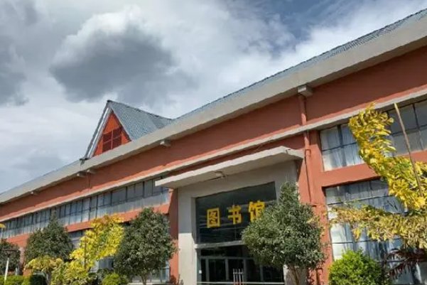 云南技术职业学校排名