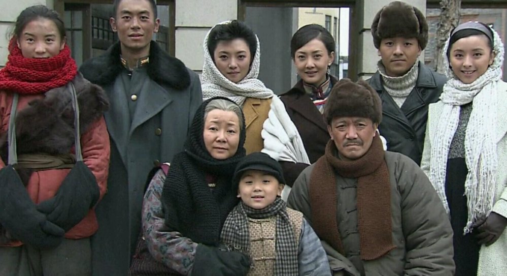 电视剧《闯关东》的详细剧情介绍？