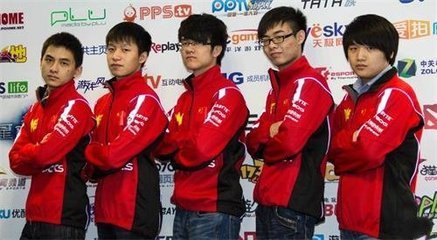 老WE（草莓，若风，厂长，微笑，卷毛）打的最后一场比赛是哪场？