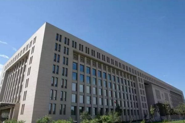 冯琳父母亲什么单位