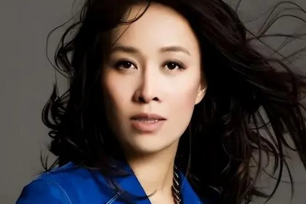 来吧儿子妈妈是你的人是什么歌曲