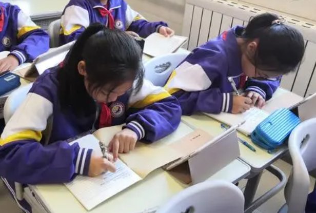 进攻的意思解释