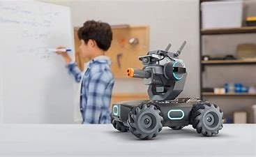 天津一女孩抽泣控诉压力大爸爸不让玩，小小年纪的她压力从何而来？