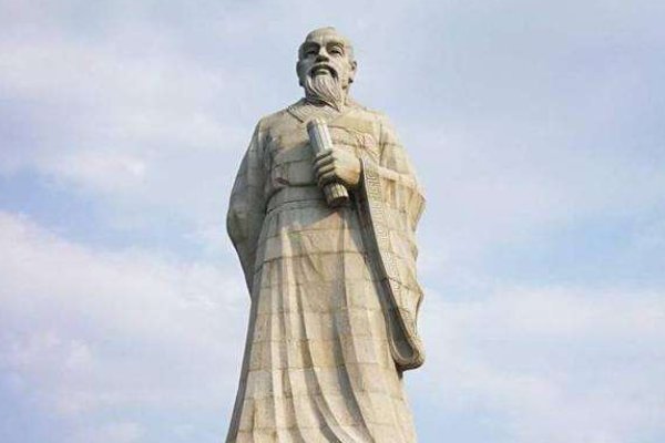 “水则载舟，亦能覆舟。”这是谁的名言？