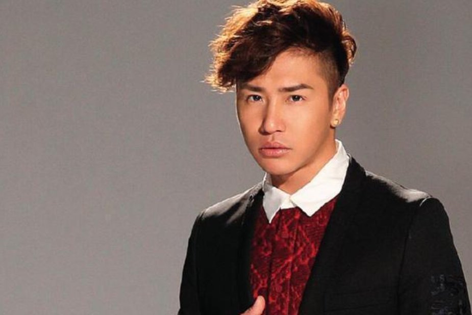 天天向上主持人名单全部