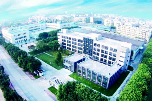 千里达是哪个国家？