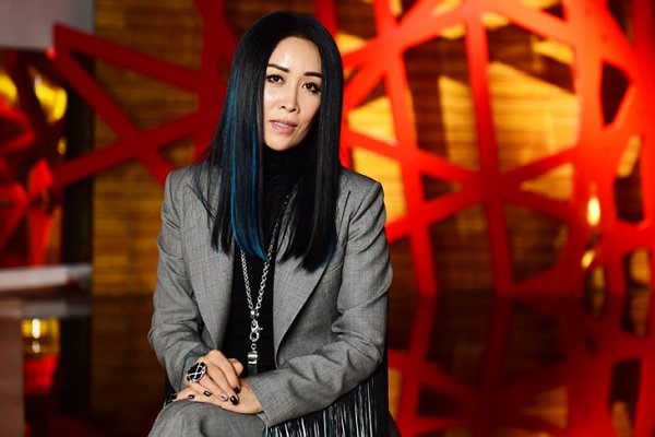 来吧儿子妈妈是你的人是什么歌曲