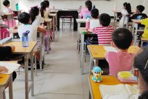 义犬救主小古文注释和译文