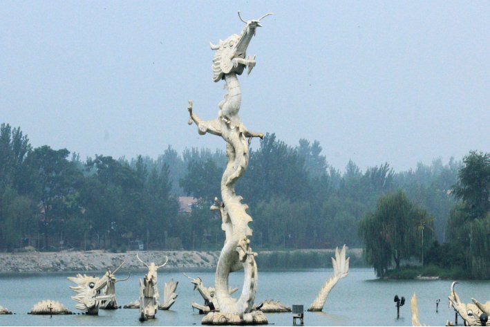 牛鬼蛇神打一个准确动物生肖