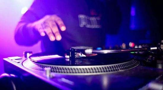 打碟是什么意思？