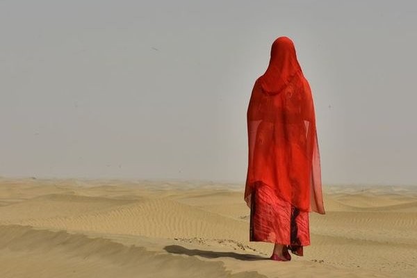 红尘滚滚是什么意思