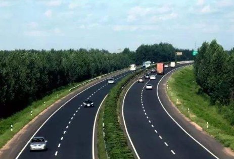 2020年7月20号是不是免高速费