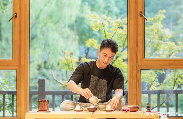 杭州保姆纵火案,朱小贞至少有三种逃生方法,为何还是自救失败,不幸丧生?