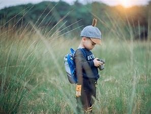 天津一女孩抽泣控诉压力大爸爸不让玩，小小年纪的她压力从何而来？