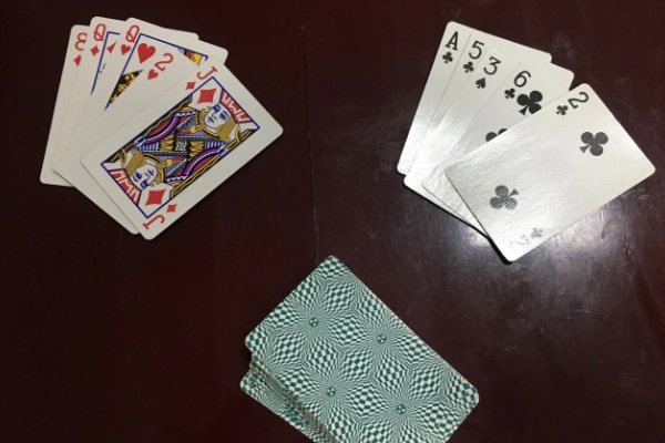 四人斗地主两副牌玩法