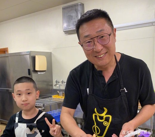 林永健在春晚彩排突然儿子去世，成为他毕生的遗憾，如今的他怎样了？