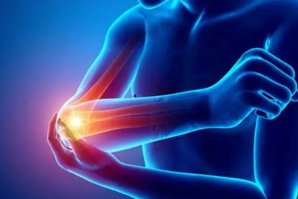 女生说疼男生越来越往里