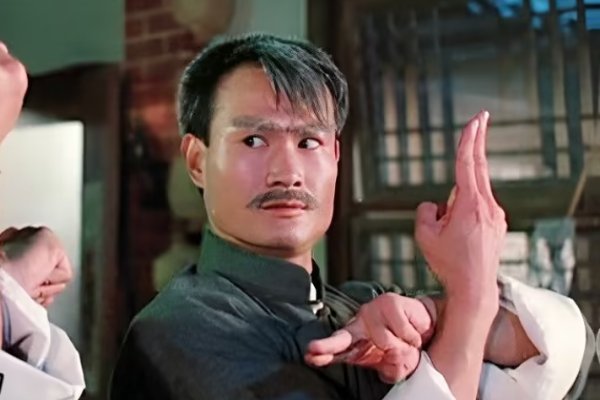 僵尸先生演员列表