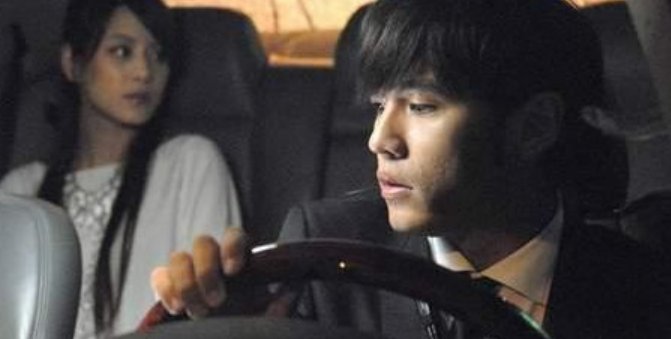 再给我两分钟,让我把记忆结成冰 给我一首歌的时间？