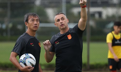 为什么国足踢得这么烂