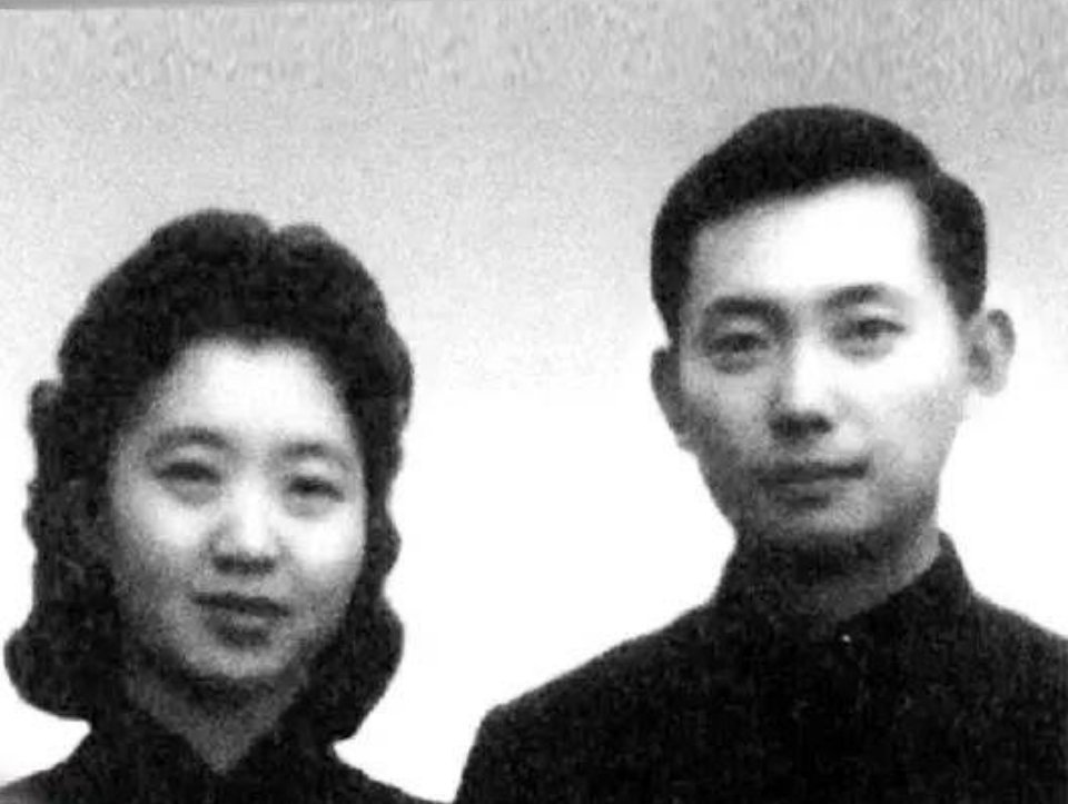 梅葆玖没有子女的原因是什么，孟小冬与梅葆玖是什么关系？