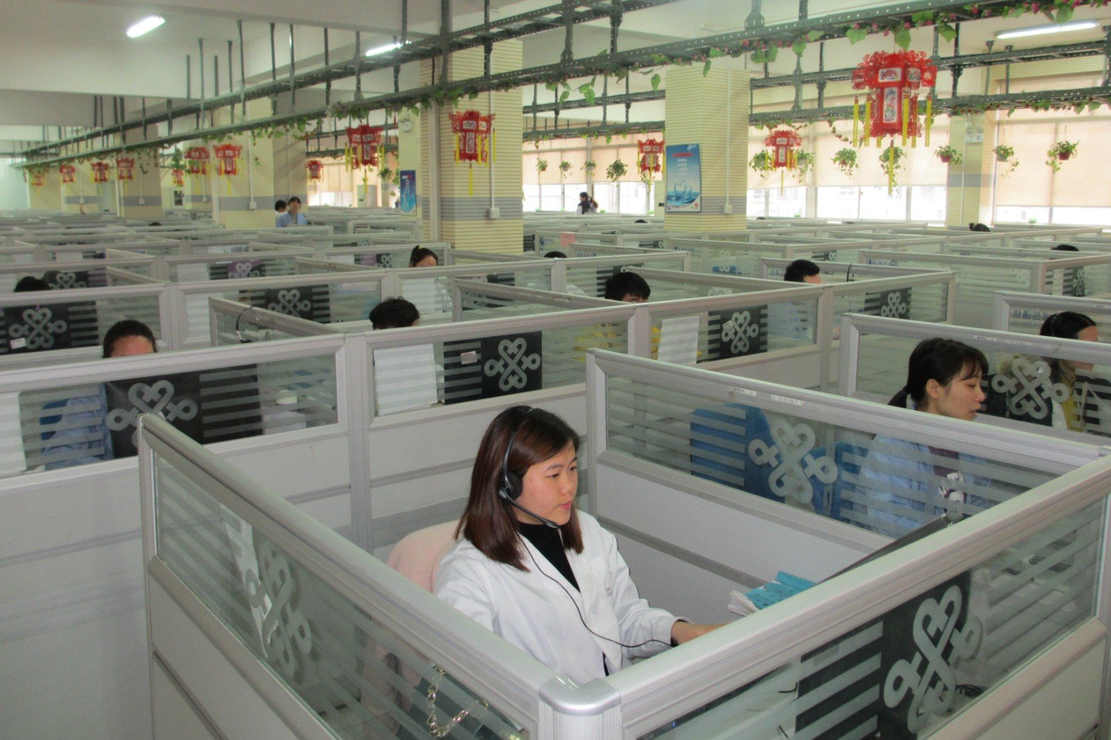 联通号码怎么查话费