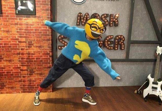 猜猜猜哈哈一笑很倾城是谁