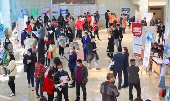 浙江绍兴一公司“选妃式”招聘，这家公司为何会这么做？