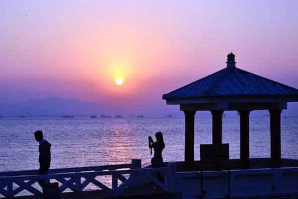 儿子儿媳带我出去旅游发说说