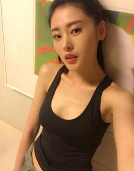 张天爱圈外男友是真的吗？