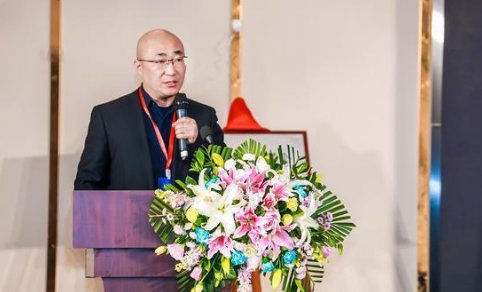 孟岩为什么退出且慢?