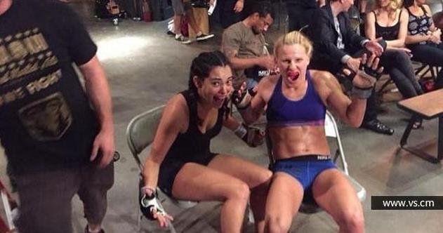 女子格斗也很惨烈！女拳手被打到失禁，赛后采访很尴尬，如今现状如何？