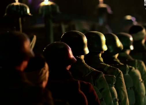 电影《八佰》最后守军为什么冲桥?